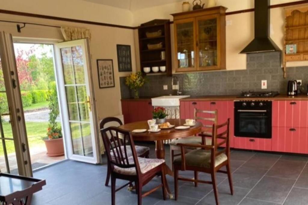 Yellow Heights Accommodation Tinahely Εξωτερικό φωτογραφία